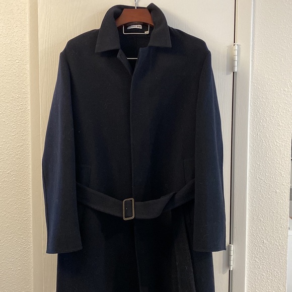 COPY - Uniqlo JWanderson large navy coat with belt - Picture 2 of 4